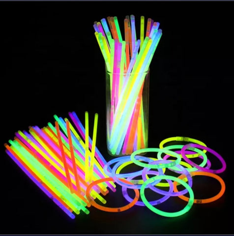 Glow Sticks (100 Pieces)